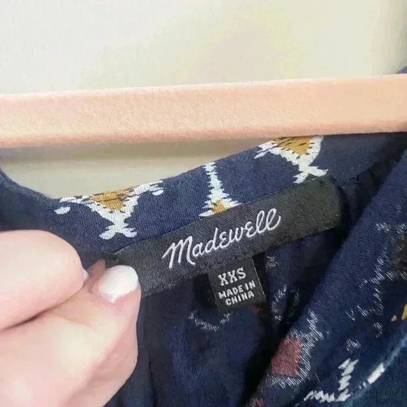 Made‎ well embroidered tunic XXS - Picture 3 of 4